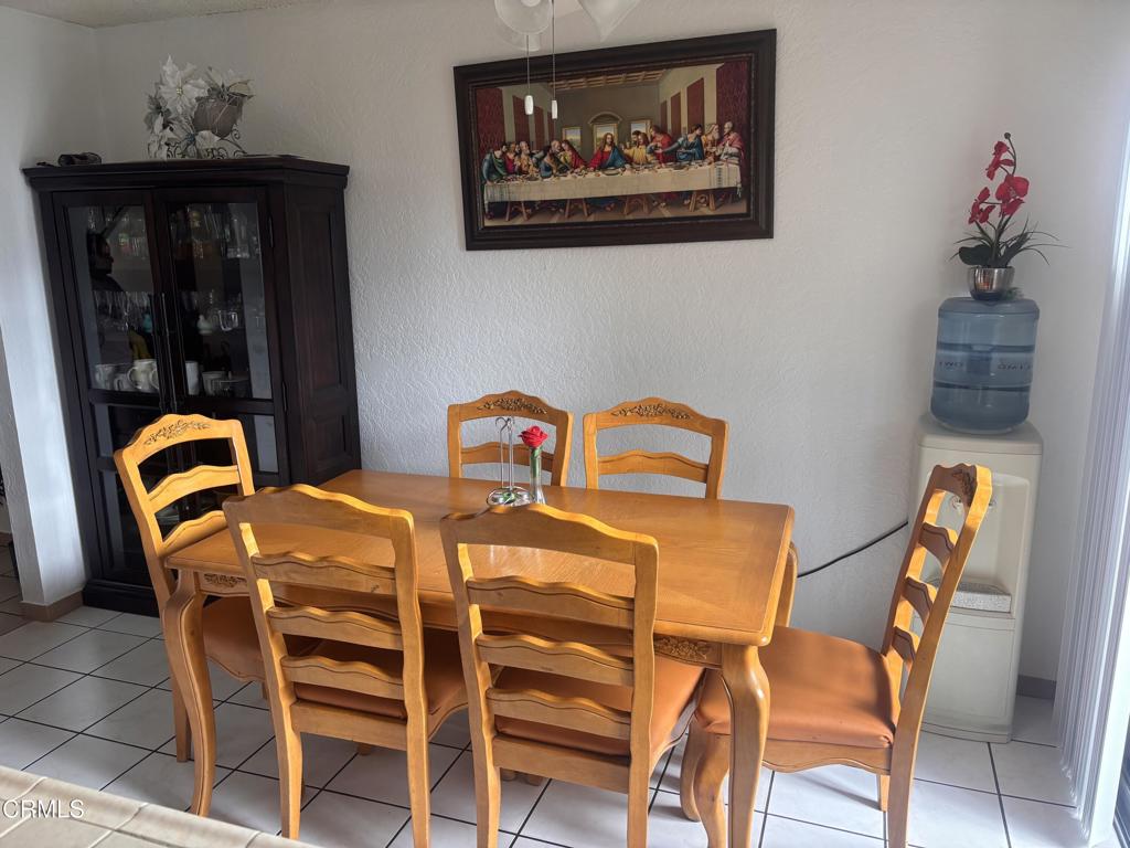 114 E Ventura Street H