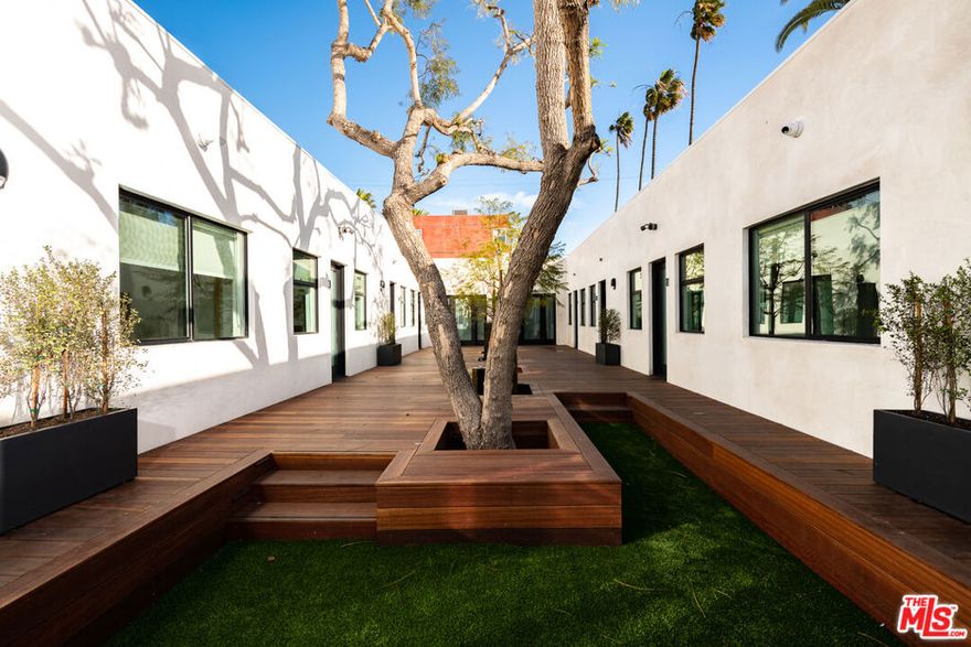 Completely Remodeled! With all of Venice within your reach, these units are sure to move fast. Just West of the famed Abbot Kinney Blvd., you can live the beach lifestyle with shopping, dining and nightlife only steps away! Units are clean, bright and efficient. This 2 bed, 1 bath unit includes heat/ac and private laundry. Features include: Stainless appliances, quartz countertops engineered hardwood floors, LED recessed lighting and custom built storage. Close to Erewhon, Salt & Straw and more! Contact us today to schedule a showing appointment.