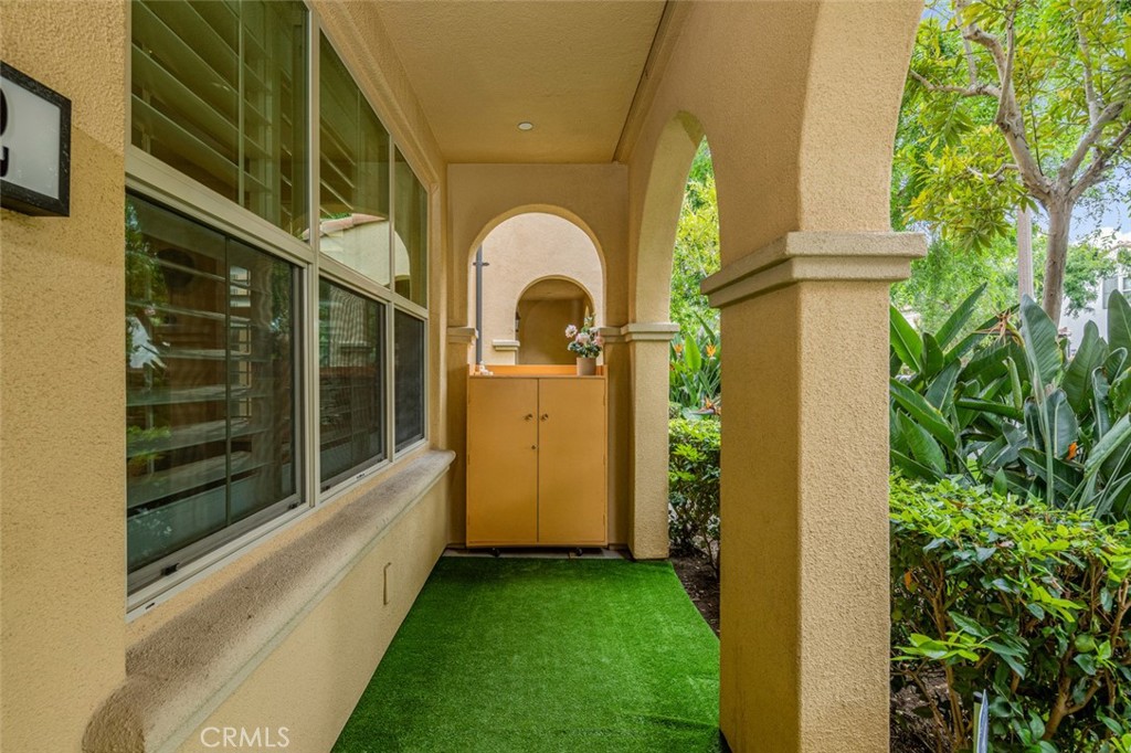 102 Rose Arch 23