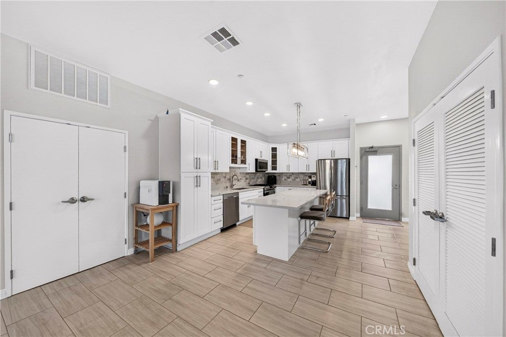 435 W Center Street