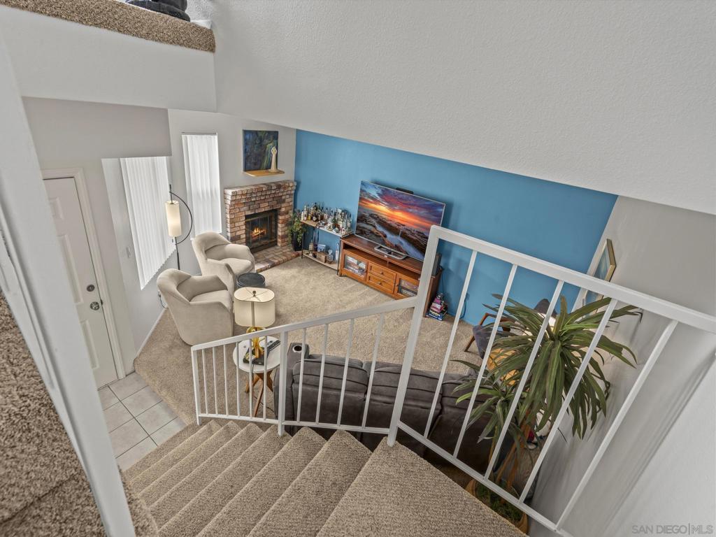 972 Sapphire Street