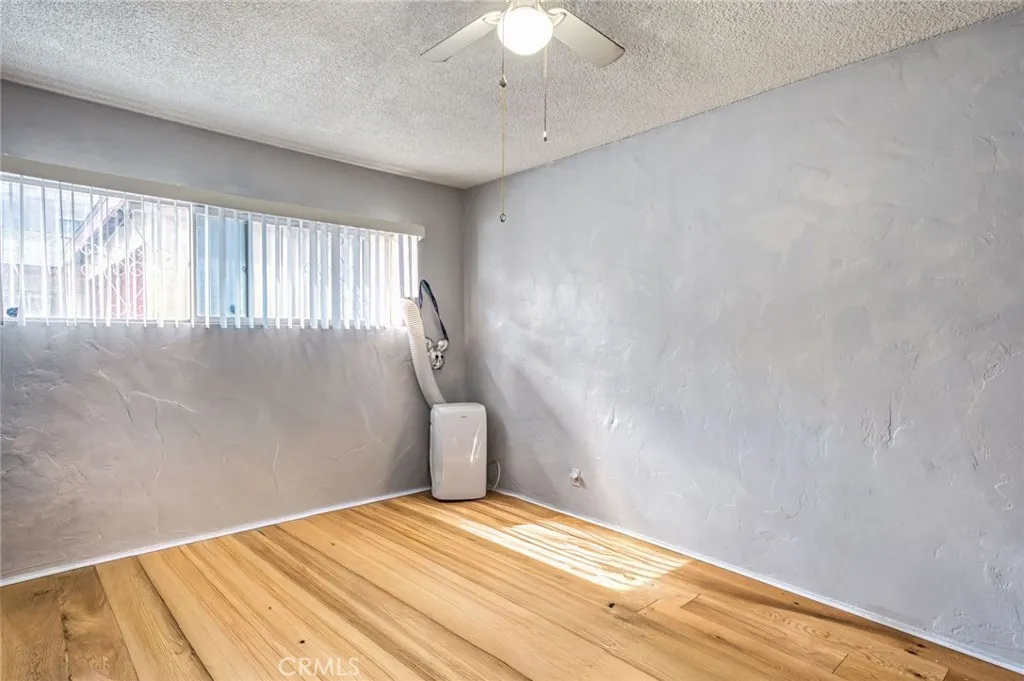 Hawthorne, California 90250, United States, ,Residential,Active,244809