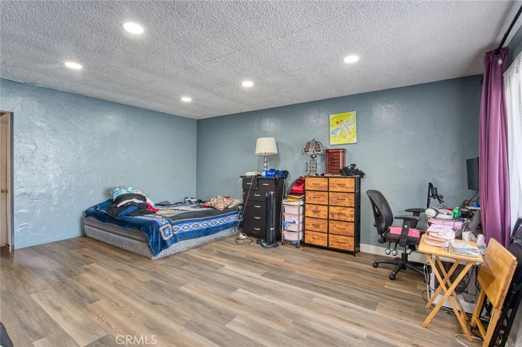 Hawthorne, California 90250, United States, ,Residential,Active,244809