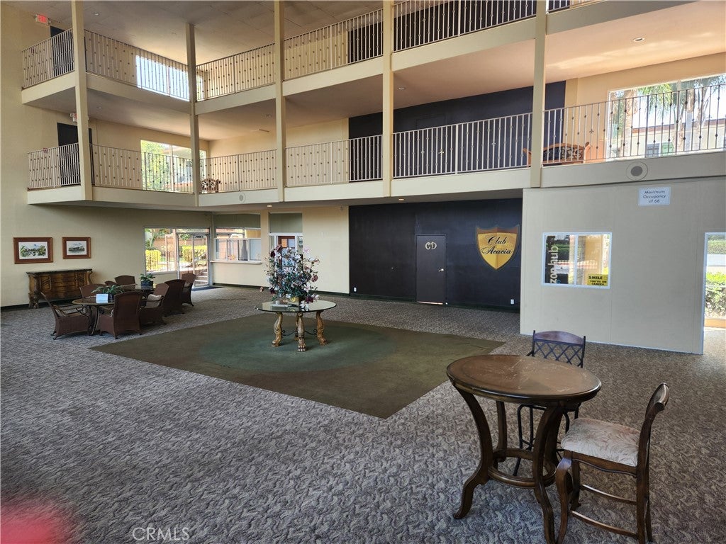 400 N Acacia C27