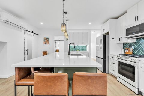 2146 Franklin Ave San Diego CA 92113