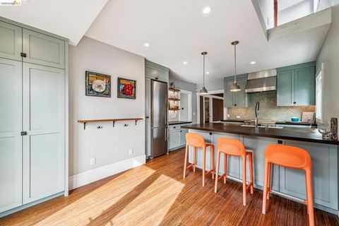 Photo of 1066 Bayview Ave Ave, Oakland, CA 94610 (MLS # 41125148)