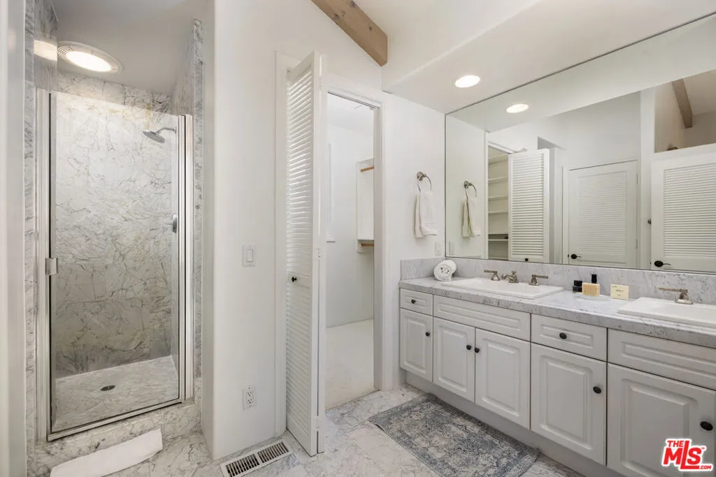 Santa Barbara, California 93108, United States, 3 Bedrooms Bedrooms, ,3 BathroomsBathrooms,Residential,Active,91195