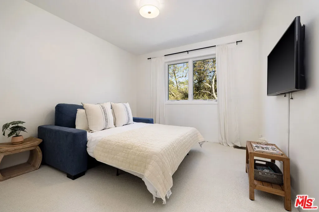 Santa Barbara, California 93108, United States, 3 Bedrooms Bedrooms, ,3 BathroomsBathrooms,Residential,Active,91195