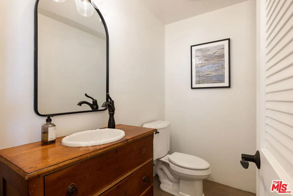 Santa Barbara, California 93108, United States, 3 Bedrooms Bedrooms, ,3 BathroomsBathrooms,Residential,Active,91195