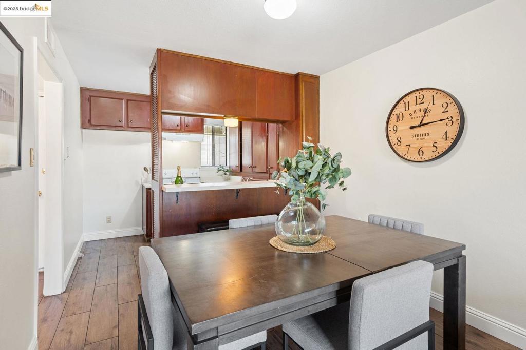 LINCOLN VILLAGE - Residential