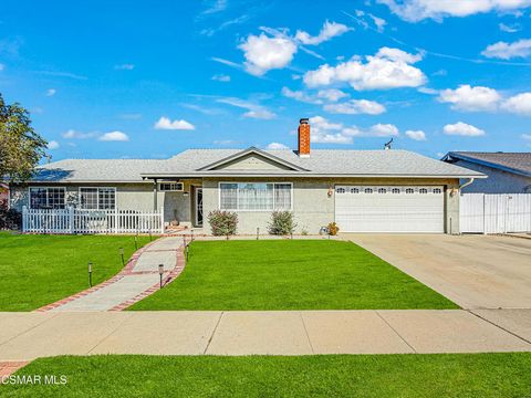 Photo of 3021 Travis Avenue, Simi Valley, CA 93063 (MLS # 226002156)