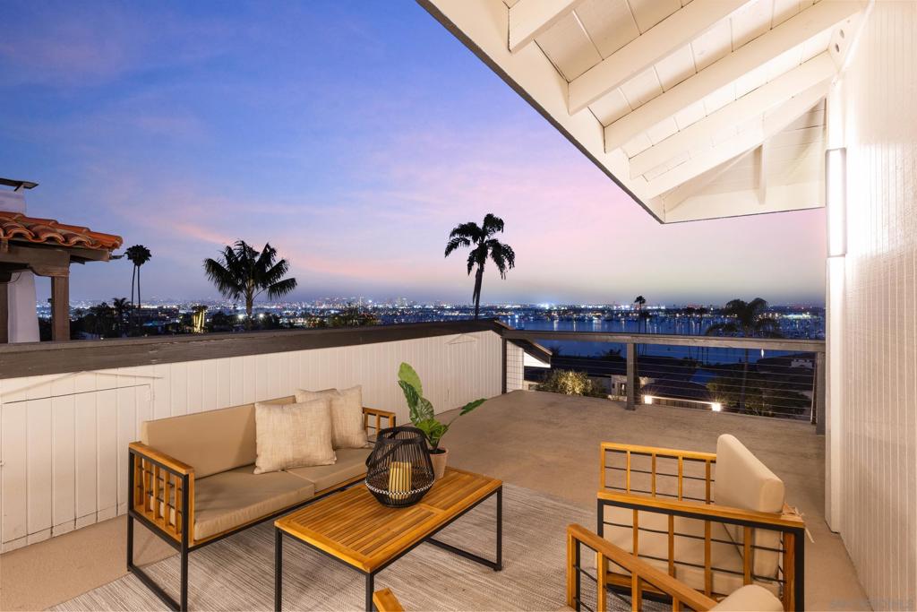 858 Rosecrans