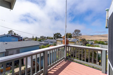 Tiny photo for 929 Marina ST, Morro Bay, CA 93442 (MLS # SC26125003)