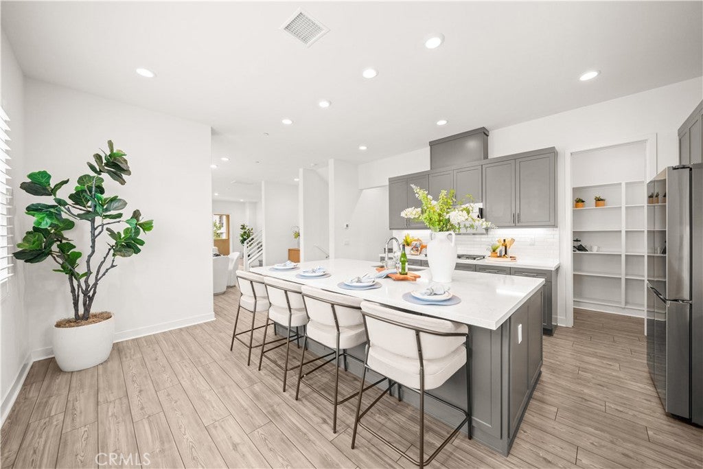 333 Baluster, Irvine CA 92618 - Photo 10