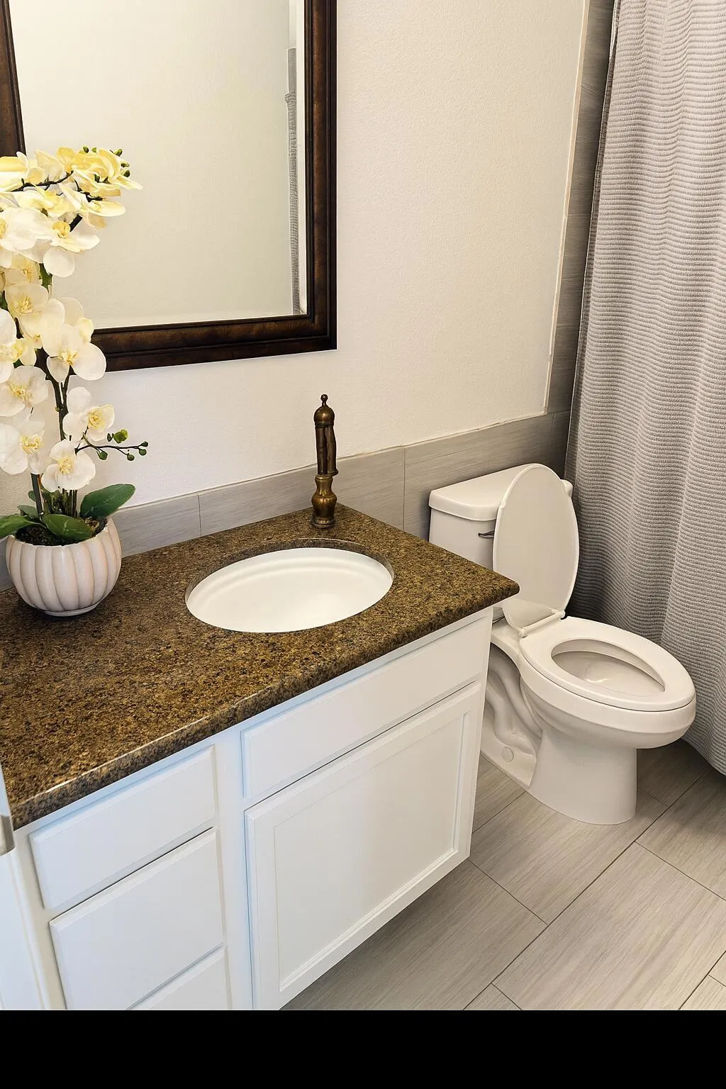 Thousand Palms, California 92276, United States, 4 Bedrooms Bedrooms, ,2 BathroomsBathrooms,Residential,Active,221165