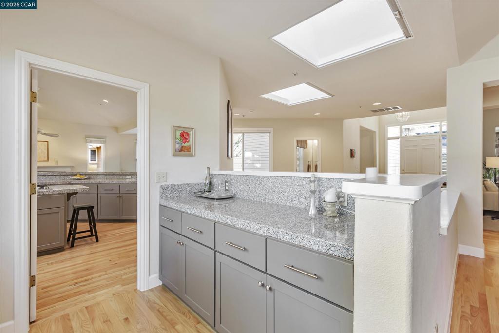 SANDERS RANCH - Residential