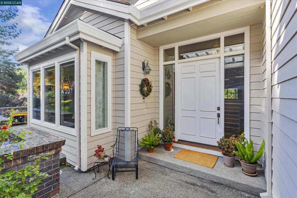 SANDERS RANCH - Residential