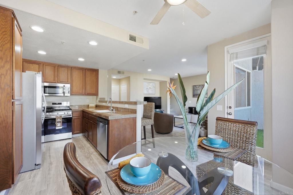 1241 Santa Cora Ave 329