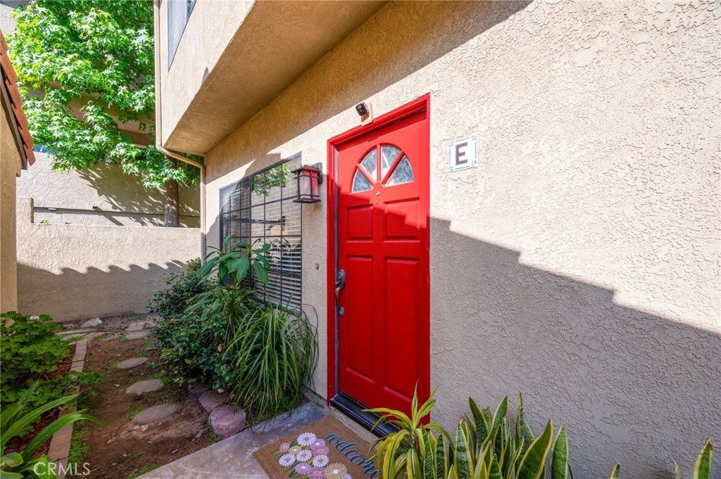2760 Gramercy E