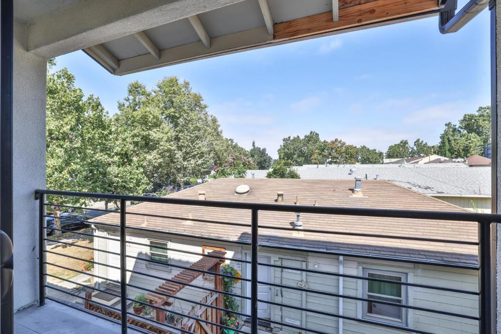 30 S 22nd Street 3