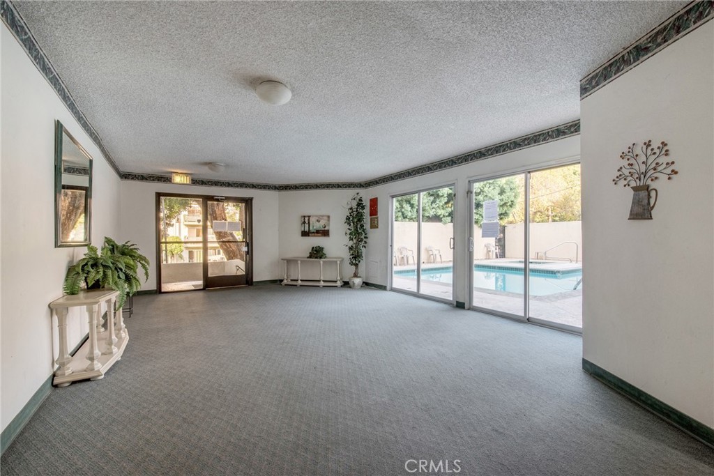 Not Applicable-105 - Residential Lease