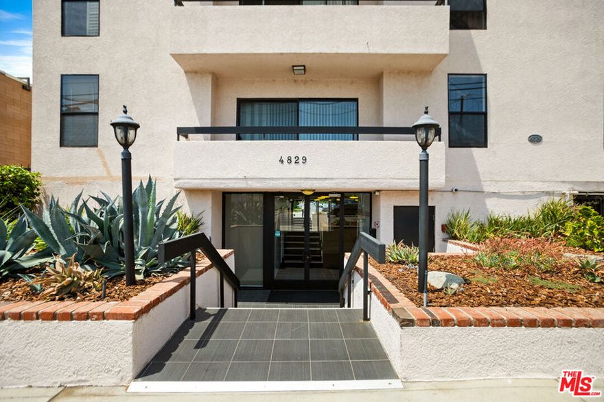 Rare opportunity to own a spacious top-floor penthouse in one of Studio City and Valley Village's most desirable areas. Homes here rarely come available! This 3-bedroom, 2-bath condo spans over 1,600 sq. ft. and features more than $11,000 worth of marble flooring throughout the main living areas, complemented by beautiful wood floors in the bedrooms. The kitchen offers quartz countertops and a modern tile backsplash, creating a strong foundation for your personal touch. The home has been virtually staged to highlight its OPEN FLOOR PLAN, abundant NATURAL LIGHT, and seamless flow from dining to living spaces. From the dining area and private balcony, enjoy sweeping VIEWS of the Hollywood Hills, beautiful by day and sparkling by night. In person, the unit is a true blank canvas, inviting you to bring your own style and updates to make it your own. With its generous scale, great bones, and thoughtful layout, the possibilities here are endless. Additional highlights include: direct elevator access into the unit, two coveted side-by-side parking spots in the gated garage, and the convenience of being just moments from Ventura Blvd's shops, dining, and amenities. Offering both value and potential, this penthouse retreat combines space, views, and opportunity in a rare top-floor home. Don't miss your chance to make it yours.