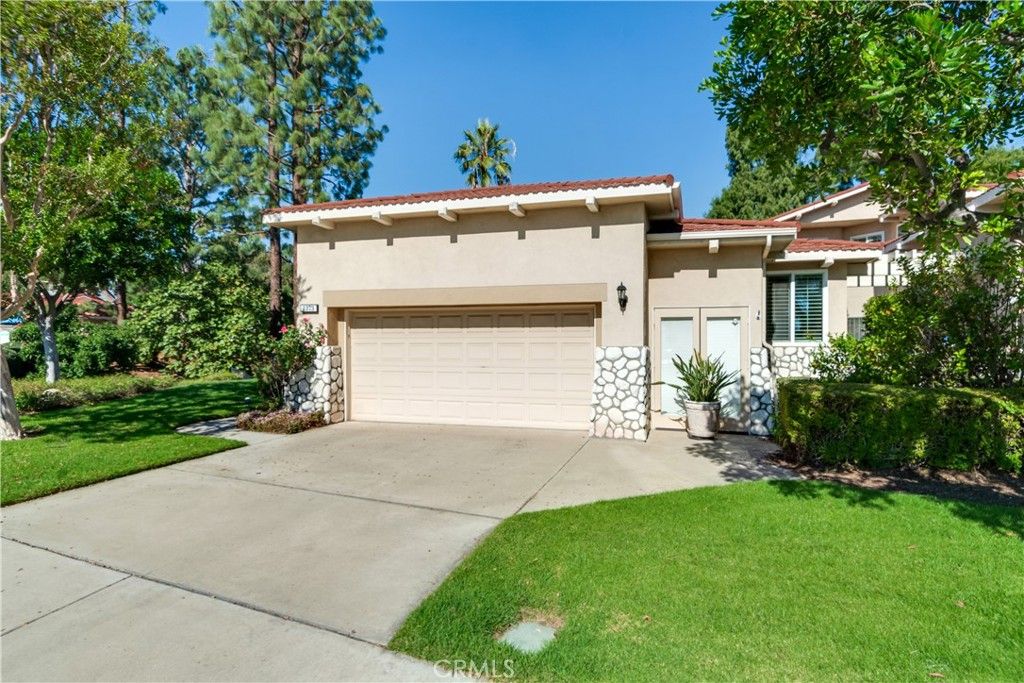 Photo of 1373 Upland Hills Drive N, Upland, CA 91784 (MLS # CV25254930)