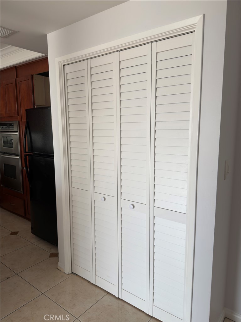 850 E Ocean Boulevard 1004