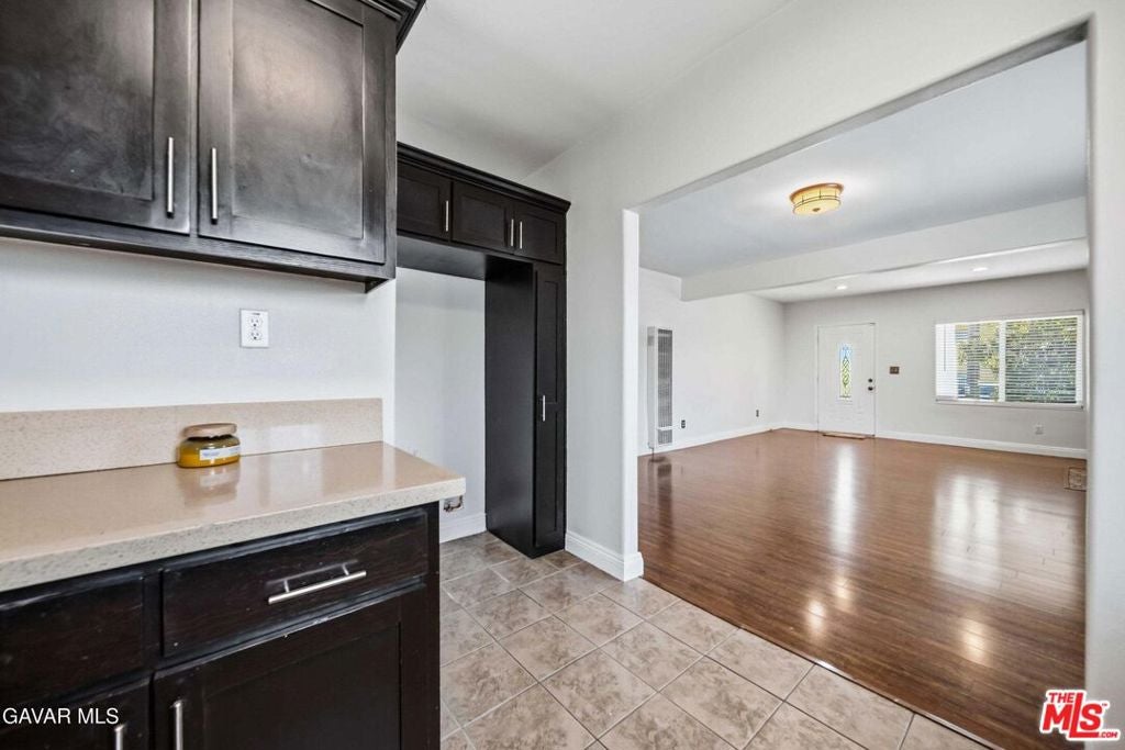 1319 E 75th Street