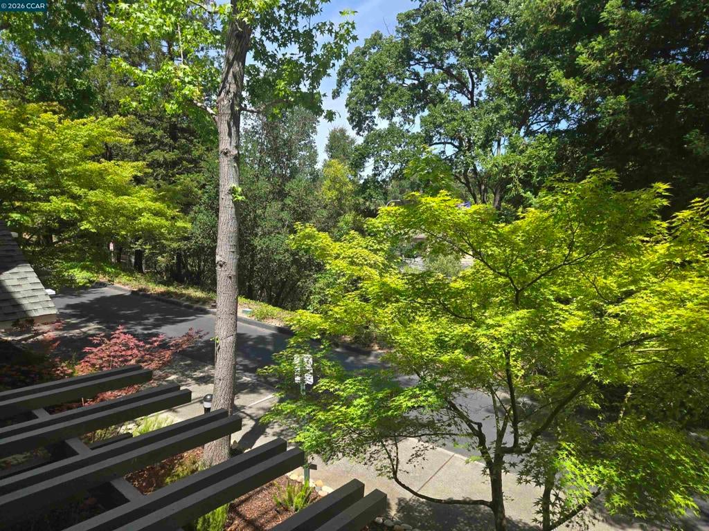 1860 Tice Creek Dr 1208