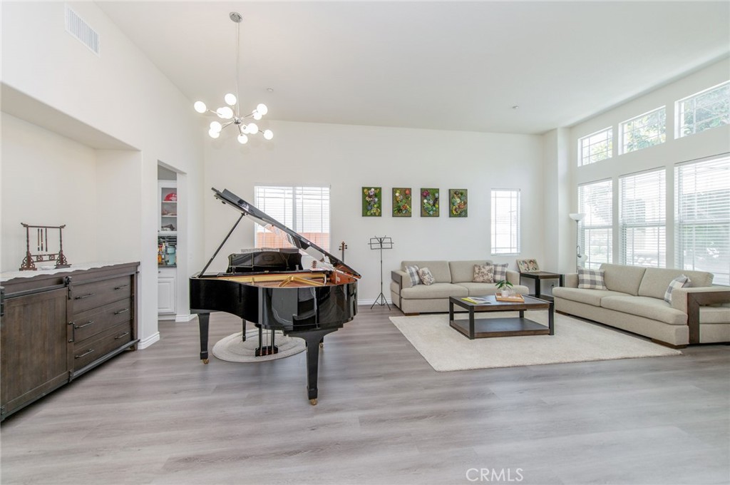 11514 Trailway