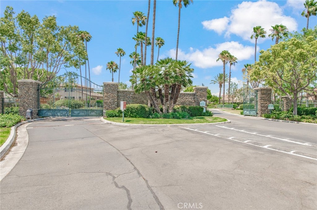 11514 Trailway