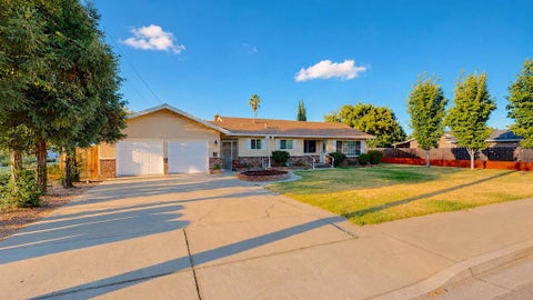 Photo of 100 Pedras Road, Turlock, CA 95382 (MLS # ML82056819)