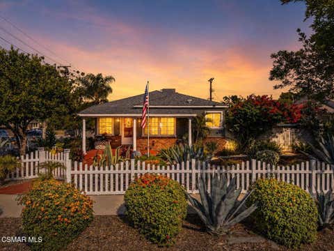 Photo of 1484 N Rose Street, Burbank, CA 91505 (MLS # 226003790)