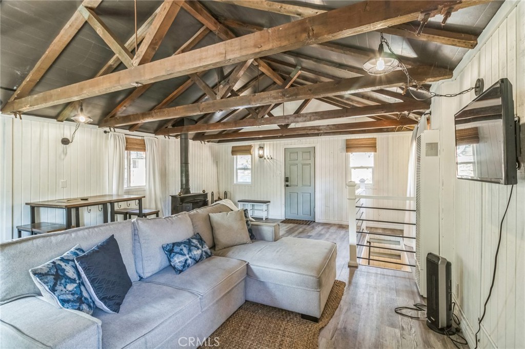 Green Valley Lake (GVLK) - Residential