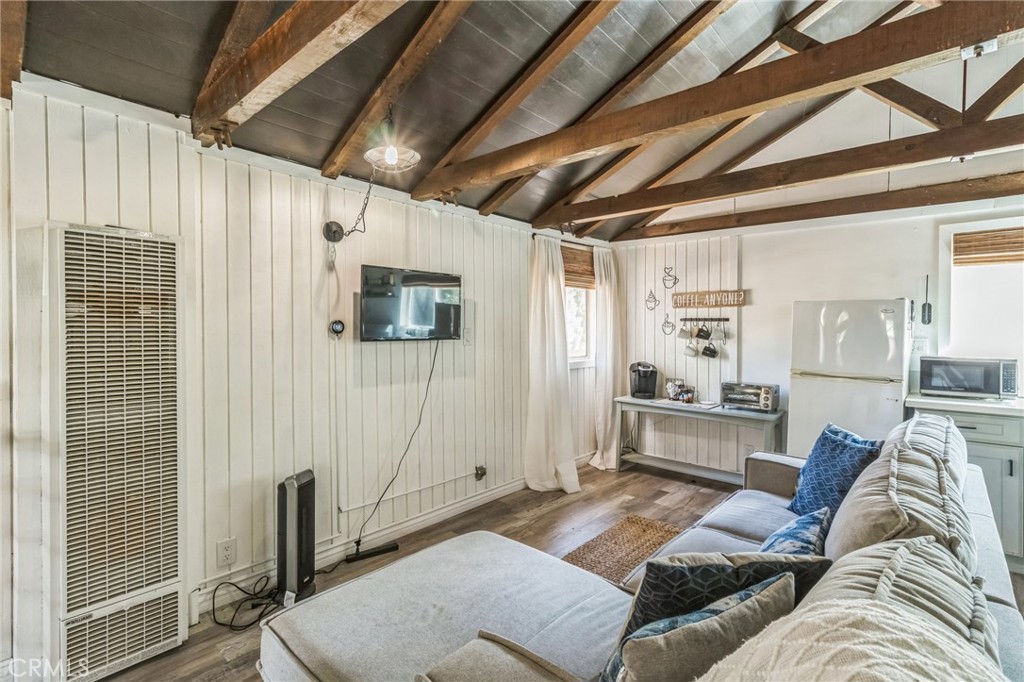 Green Valley Lake (GVLK) - Residential