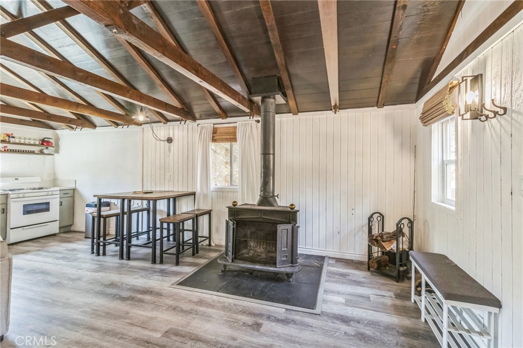 Green Valley Lake (GVLK) - Residential