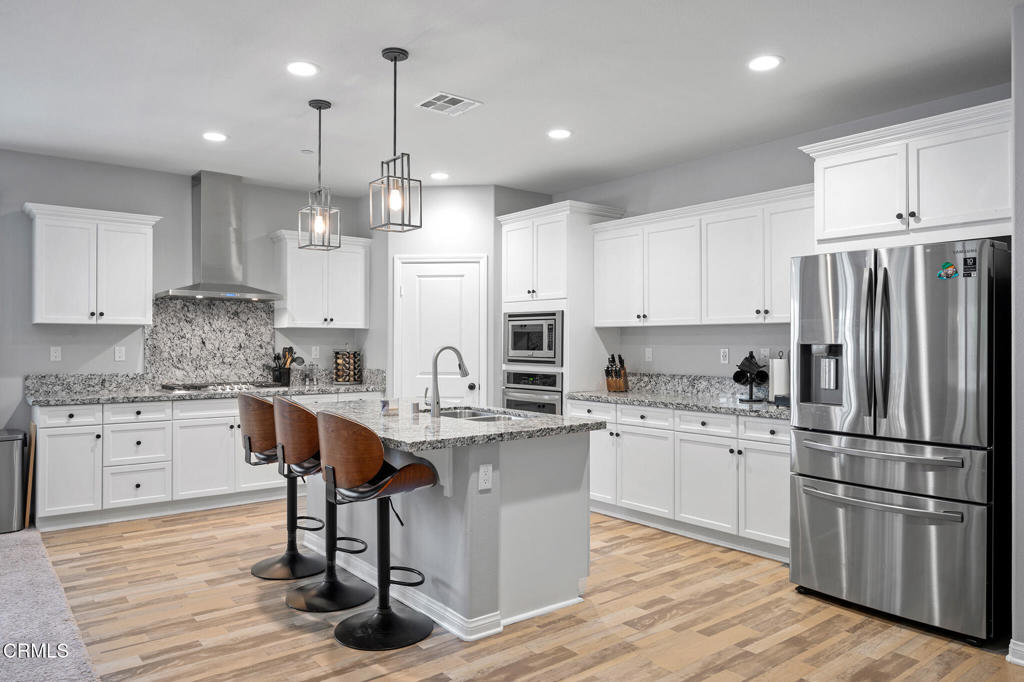 17837 Grapevine Lane