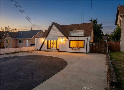 Photo of 134 S Willow Avenue S, Rialto, CA 92376 (MLS # IV26147749)