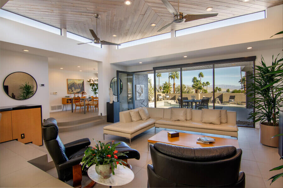 2313 N Janis Drive