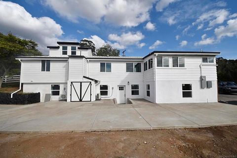 1730 VISTA DEL VALLE BOULEVARD El Cajon CA 92019