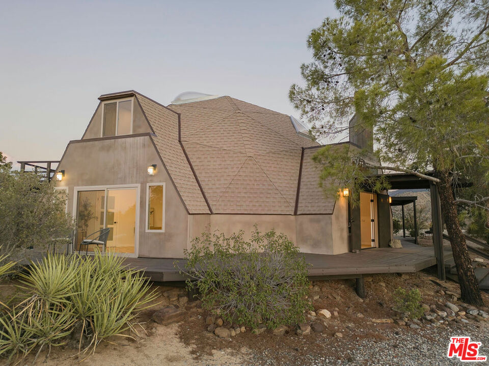 Pinyon Crest - Residential