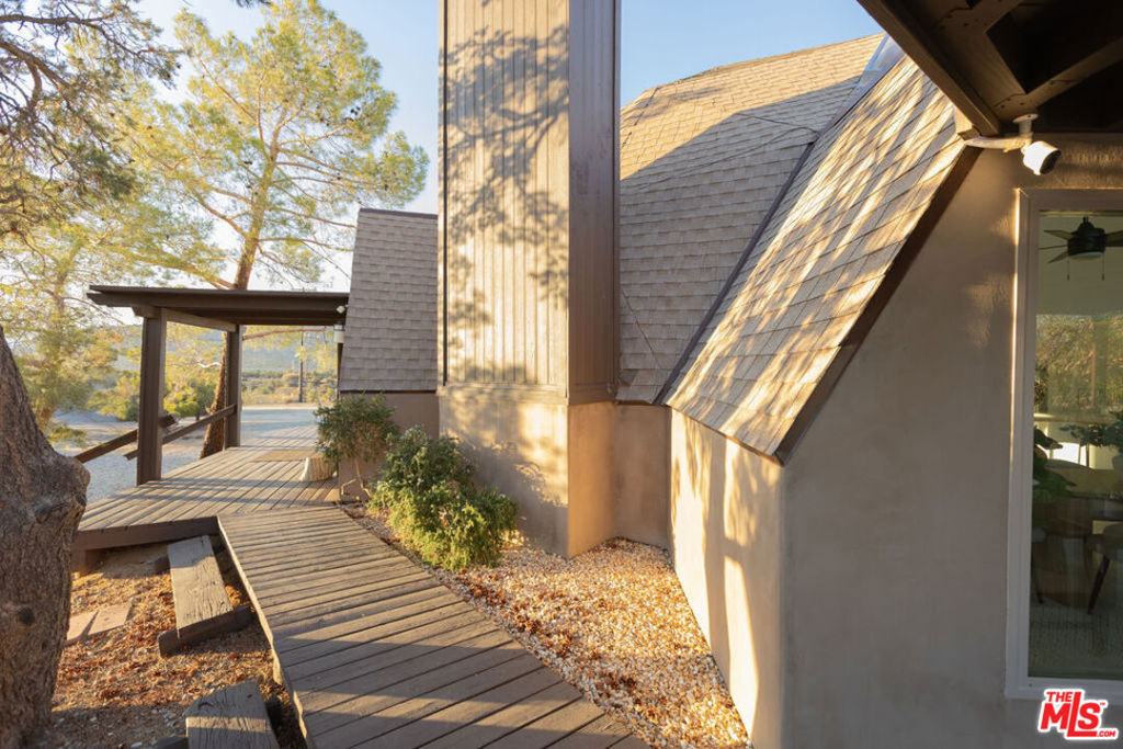 Pinyon Crest - Residential