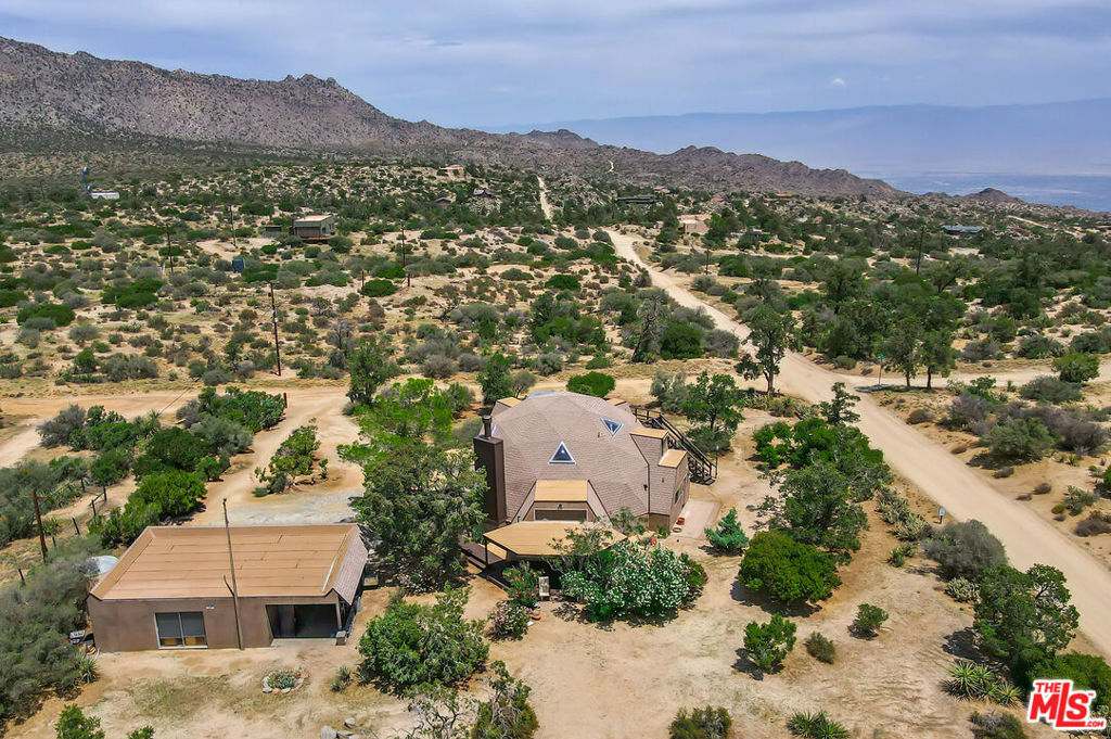 Pinyon Crest - Residential