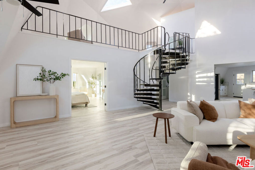 Pinyon Crest - Residential