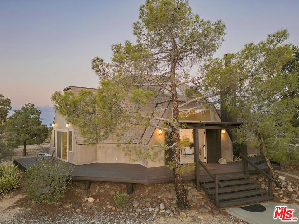 Pinyon Crest - Residential