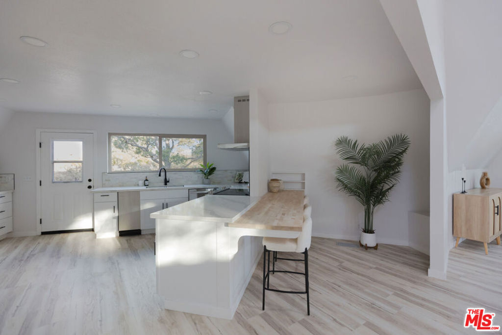 Pinyon Crest - Residential