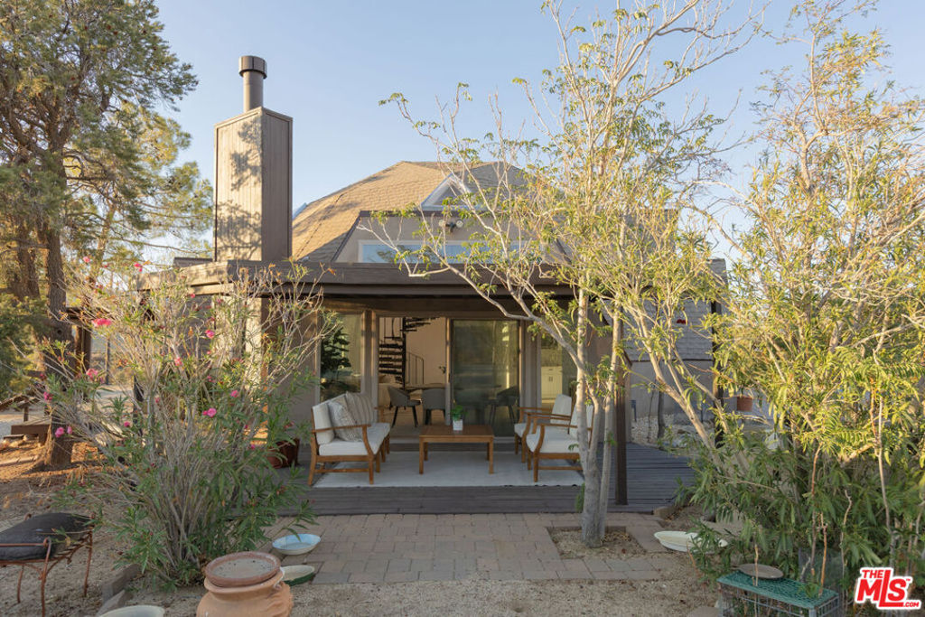 Pinyon Crest - Residential