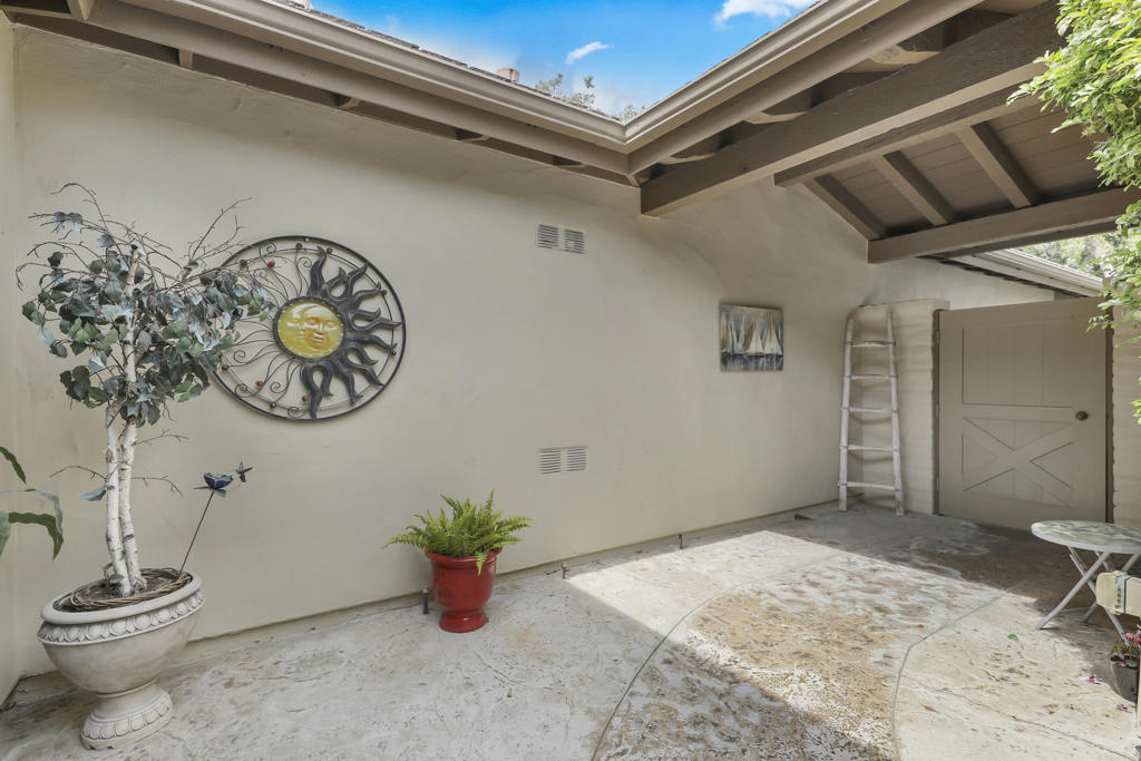 243 Bouquet Canyon Drive