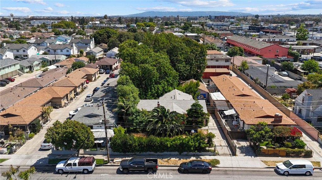 Photo of 4302 W 106th ST, Inglewood, CA 90304 (MLS # PW26119512)